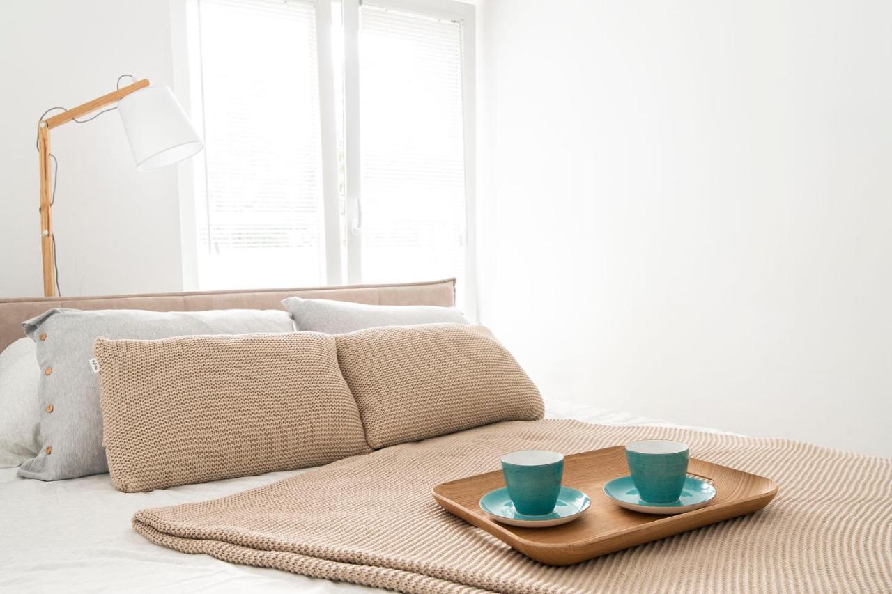 Centre Netflix- Greenpark - River Apartment *