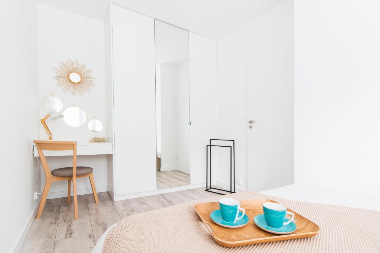 Apartment Centre Netflix- Greenpark - River